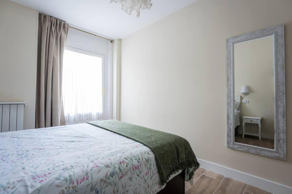 Apartament Sol & Gran Via: Experiencia De Diseno Y Comodidad. *